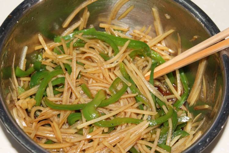 呛土豆丝步骤7