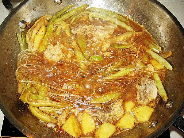 豆角土豆炖骨头步骤8
