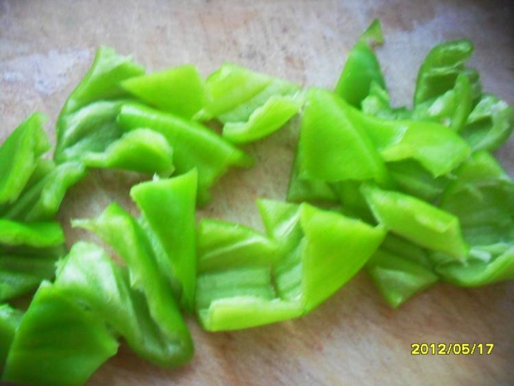 土豆炖粉条步骤3