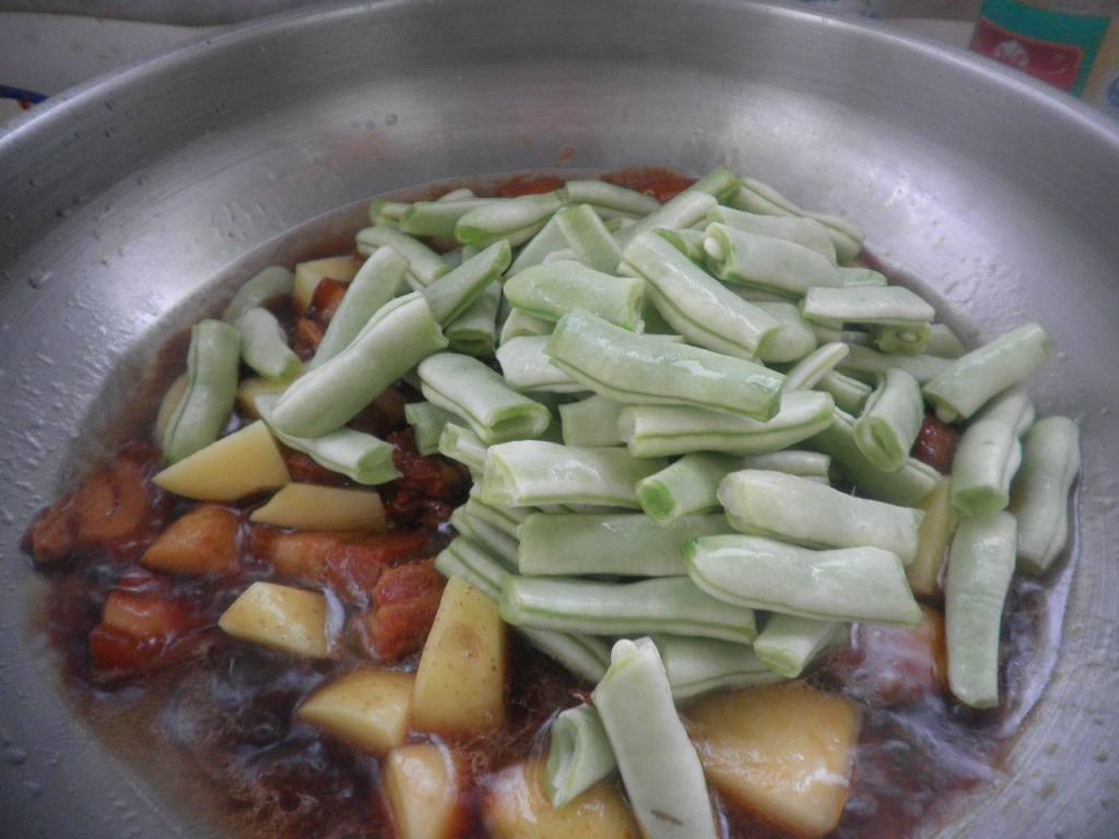 四季豆土豆炖肉步骤16