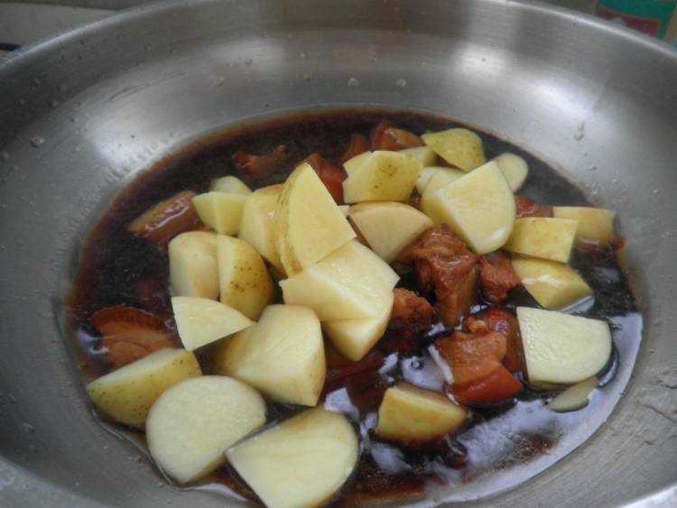 四季豆土豆炖肉步骤15
