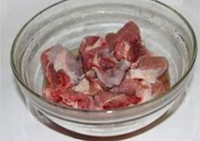 孜然羊肉粒步骤1
