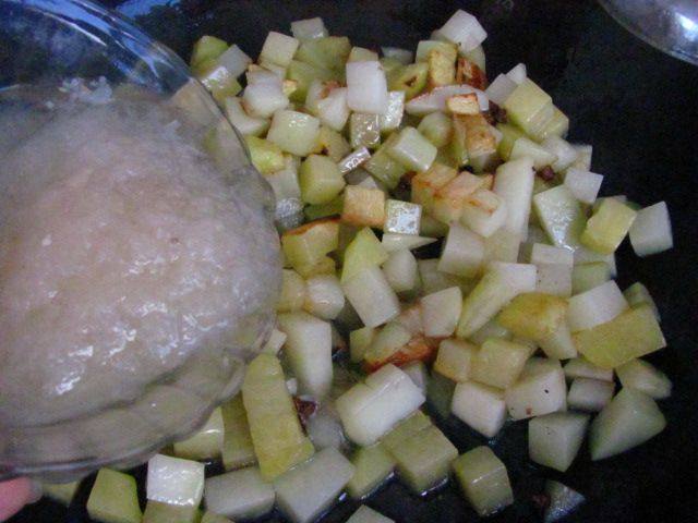 家常炖土豆步骤6