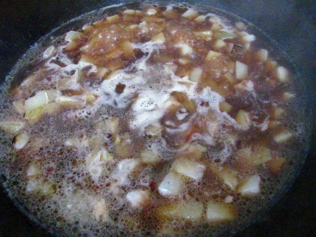 家常炖土豆步骤9