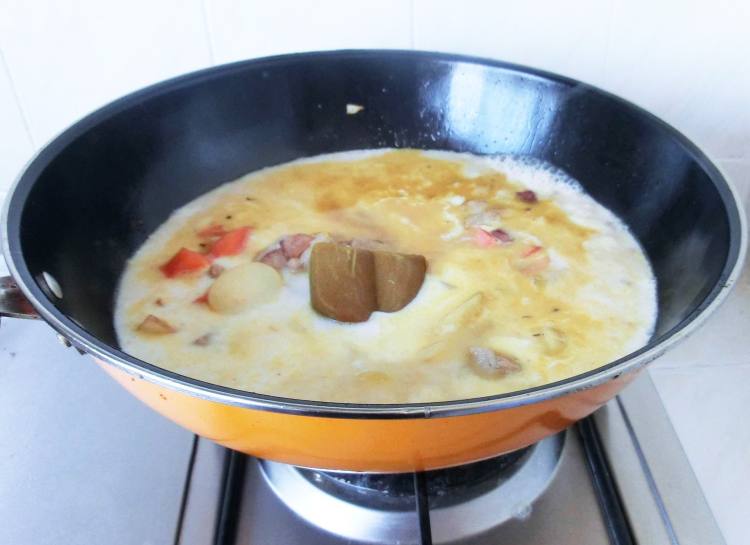小土豆咖喱牛肉步骤12