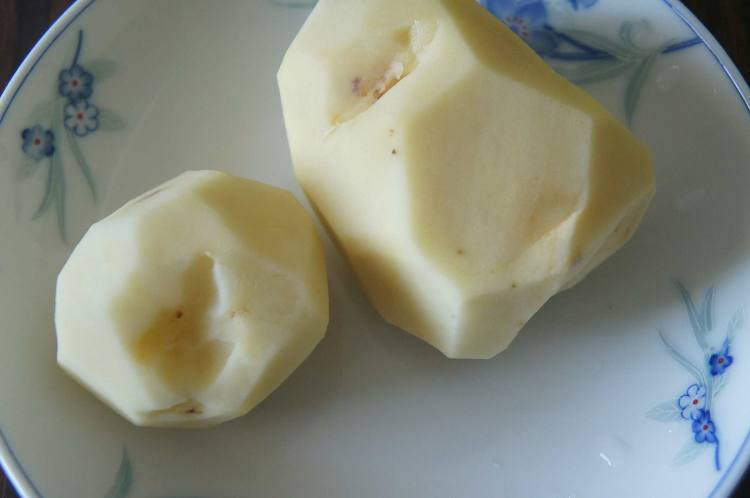 白菜炒土豆片步骤2