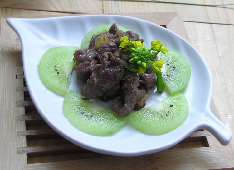 奇异果炒牛肉步骤6