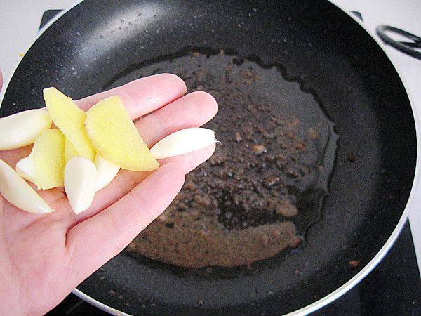 杏鲍菇炒牛肉步骤7