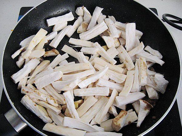杏鲍菇炒牛肉步骤8