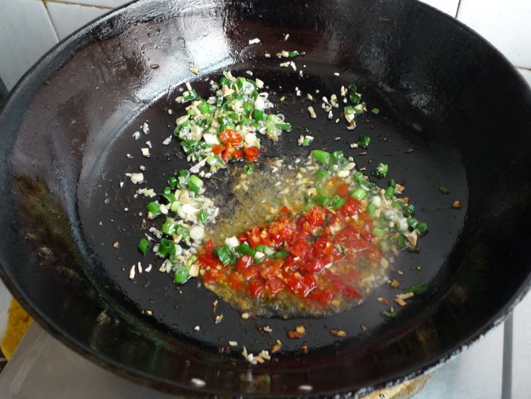 鱼香土豆丝步骤7