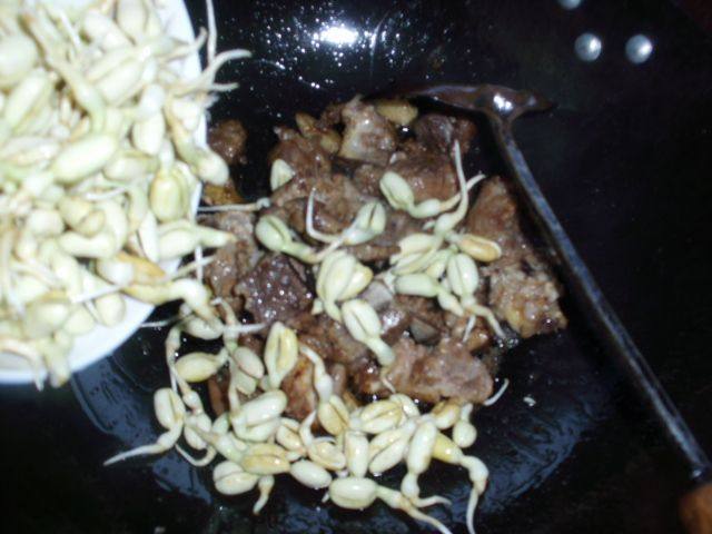 龙骨土豆芽菜步骤5