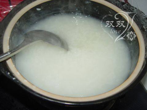 皮蛋牛肉粥—妈妈菜步骤3