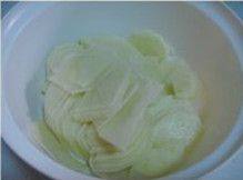 青椒炒土豆片步骤1