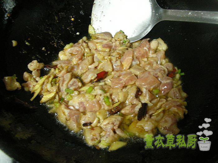 家常炒鸡丁步骤12