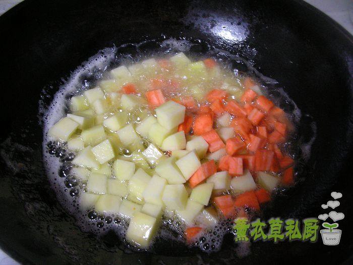 家常炒鸡丁步骤10