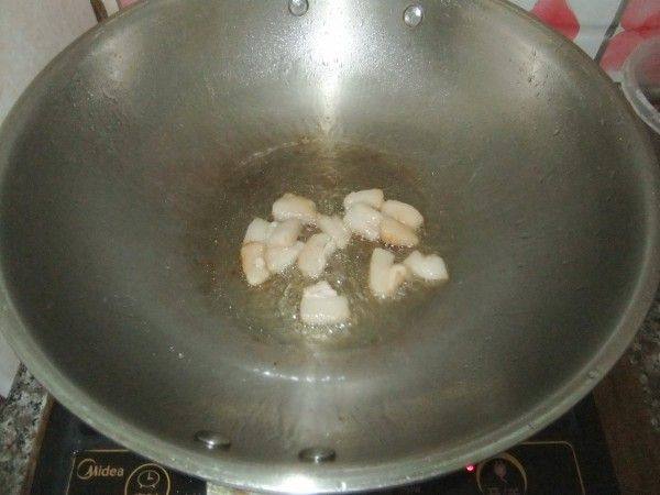 土豆花生烧肉步骤6