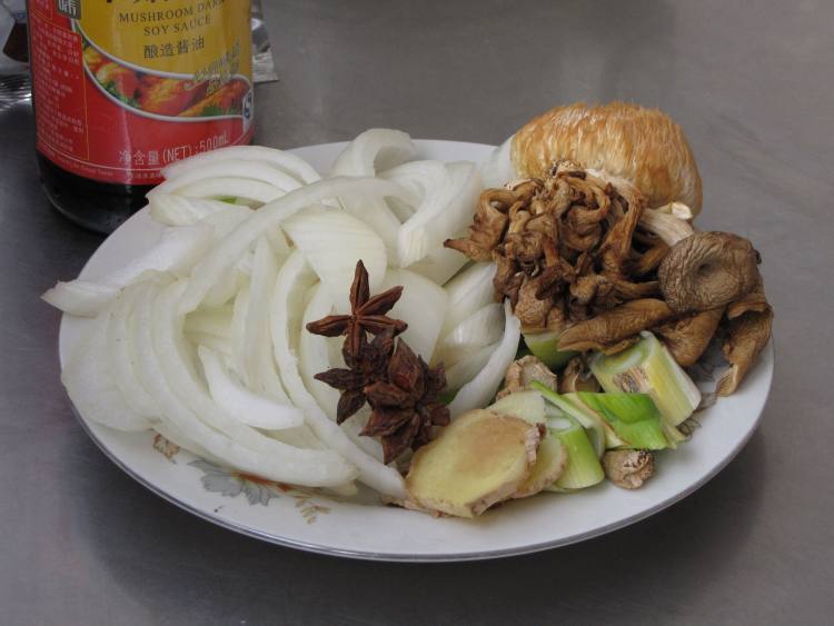 电锅煮牛肉步骤4