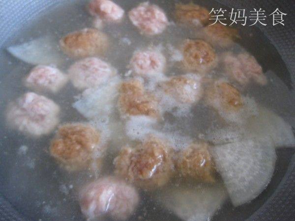 双色丸子汤步骤8