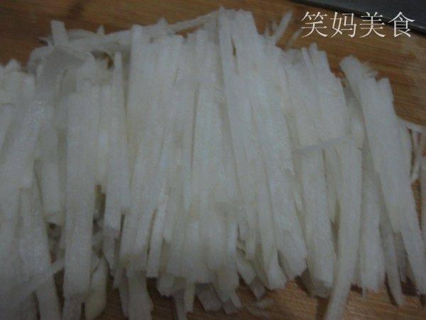 小葱拌萝卜丝步骤2