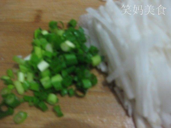 小葱拌萝卜丝步骤3