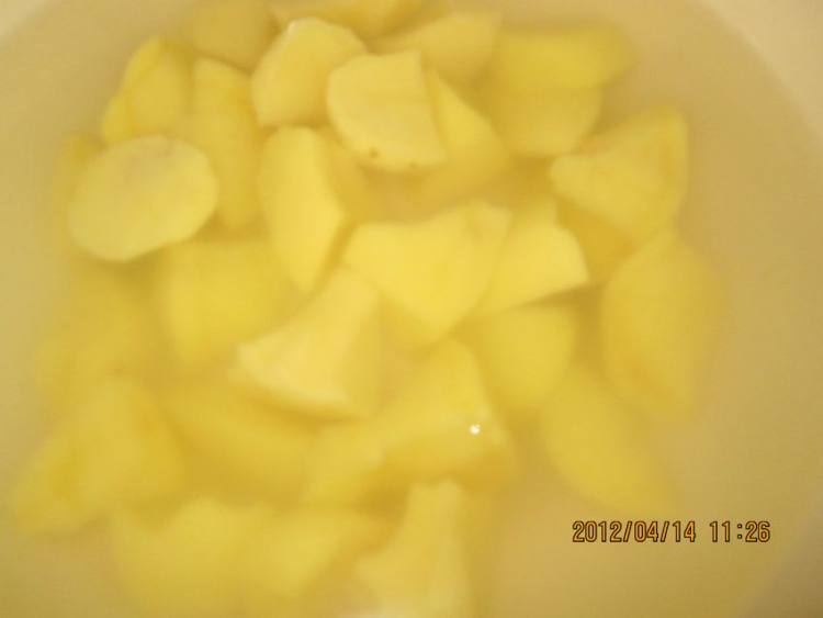 土豆豆角炖肉步骤4