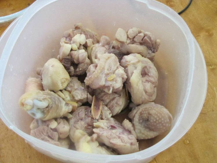 鸡块土豆步骤2