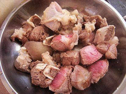 萝卜烧羊肉步骤2