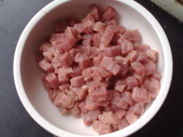 蚝油牛肉丁步骤3