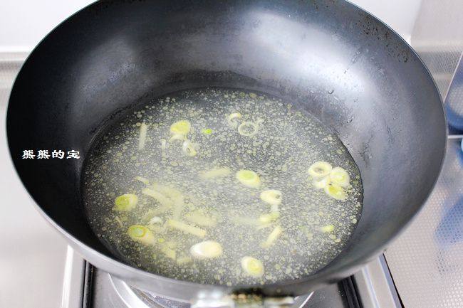 荠荠菜炖土豆-东北炖步骤7