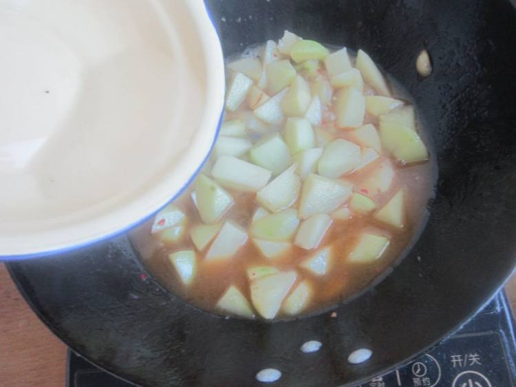 清炖土豆块步骤7