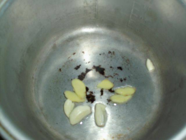 干烧排骨土豆仔步骤3