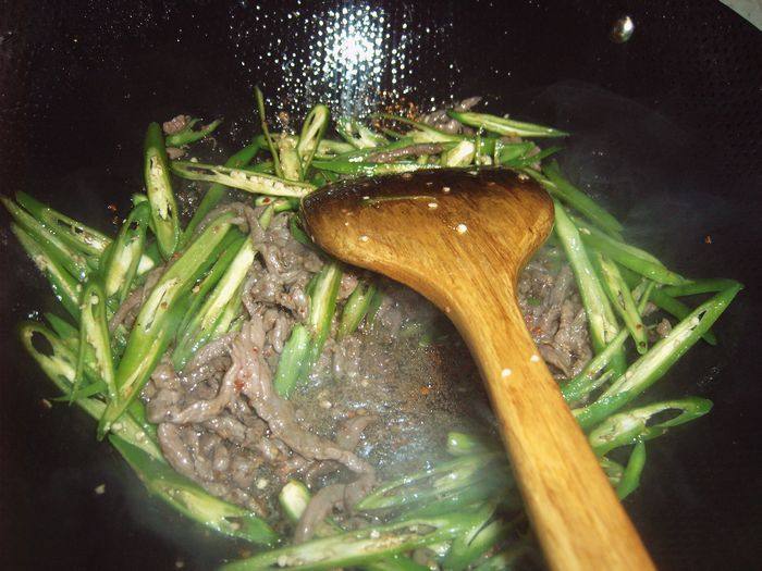青椒牛肉丝步骤4