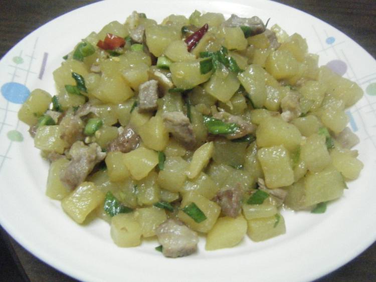 土豆丁炒肉丁步骤6