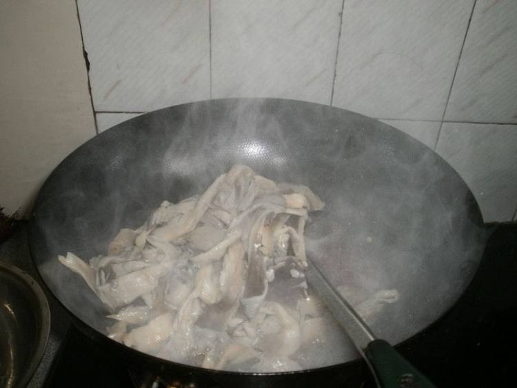 鲜蘑肉片步骤8
