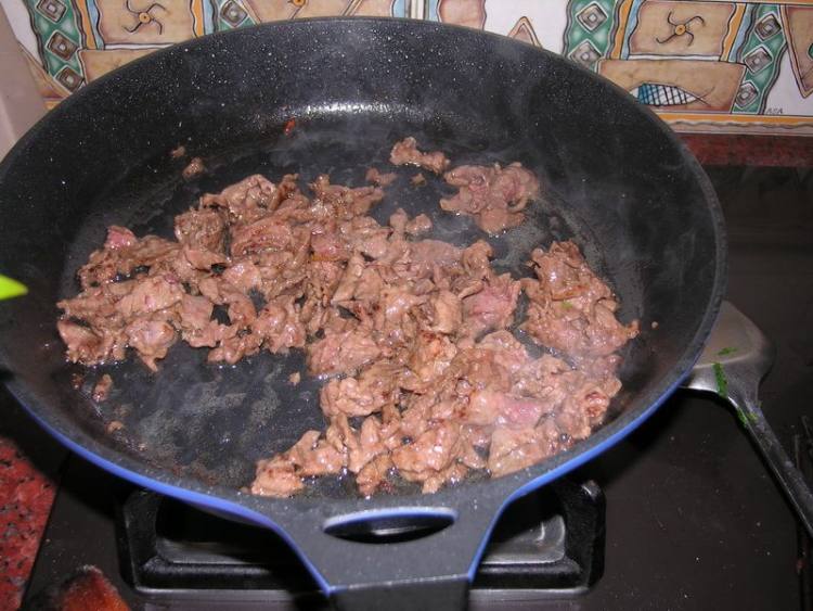 杭椒炒牛肉步骤4