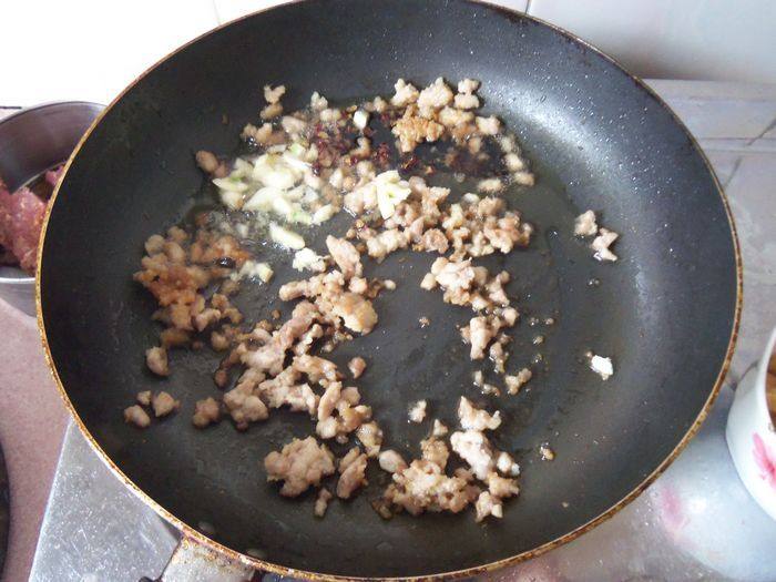 辣椒肉末步骤4