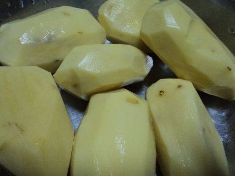土豆条炒肉步骤1