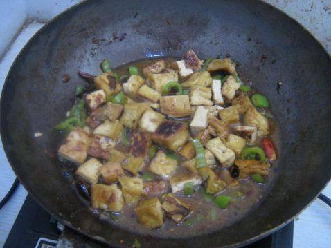 辣椒炒豆腐步骤9