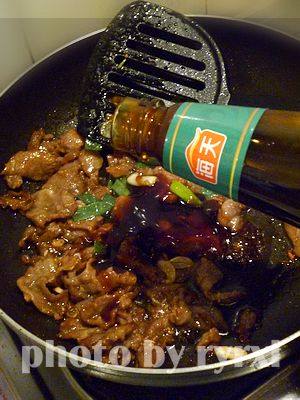 菠菜蚝油牛肉步骤5