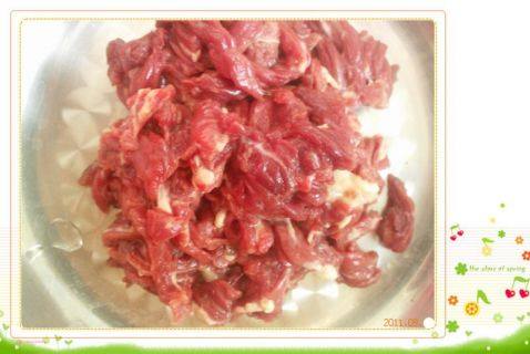 牛肉炒土豆步骤2