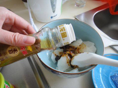 酱香白萝卜步骤4