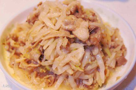 酸菜炒羊肉步骤7