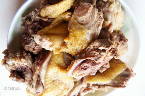 红烧鸡块炖土豆步骤1