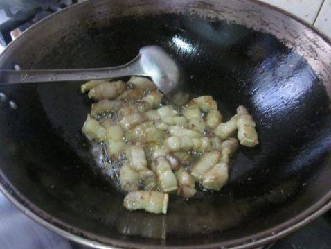土豆胡萝卜炖肉步骤5