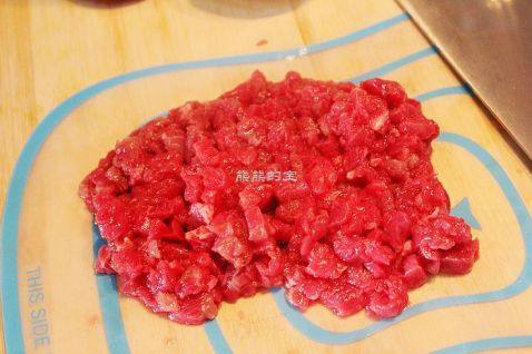 牛肉饭步骤1