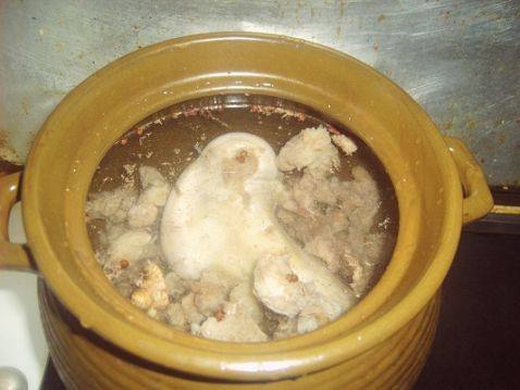 牛肉炖箩卜步骤3