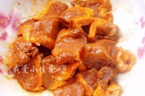 香辣肉块步骤2