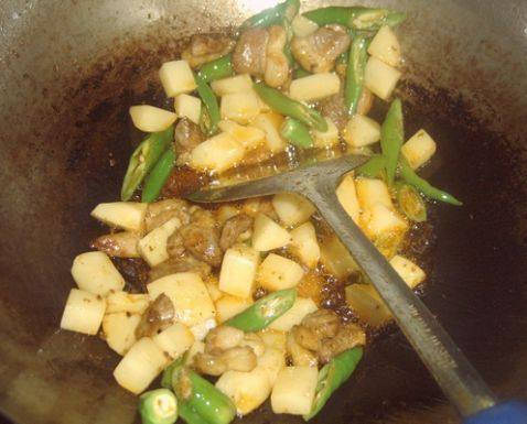 香辣肉块步骤5