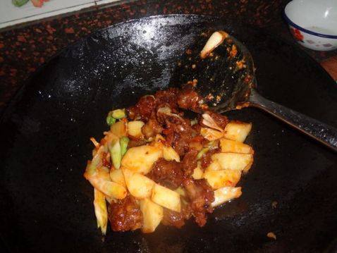 甜辣土豆排骨步骤9