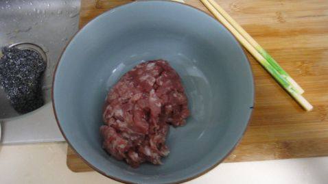 茴香馅水饺步骤2